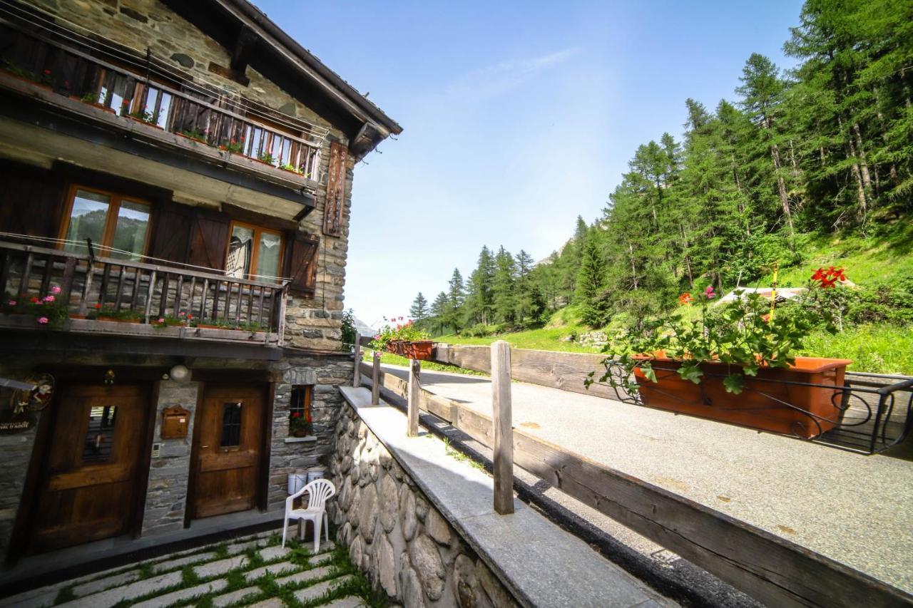 Antica Casa Di Montagna Maison Bovard Valgrisenche Exterior foto